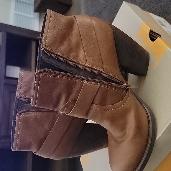 Ankle Booties - Picture 7 of 9